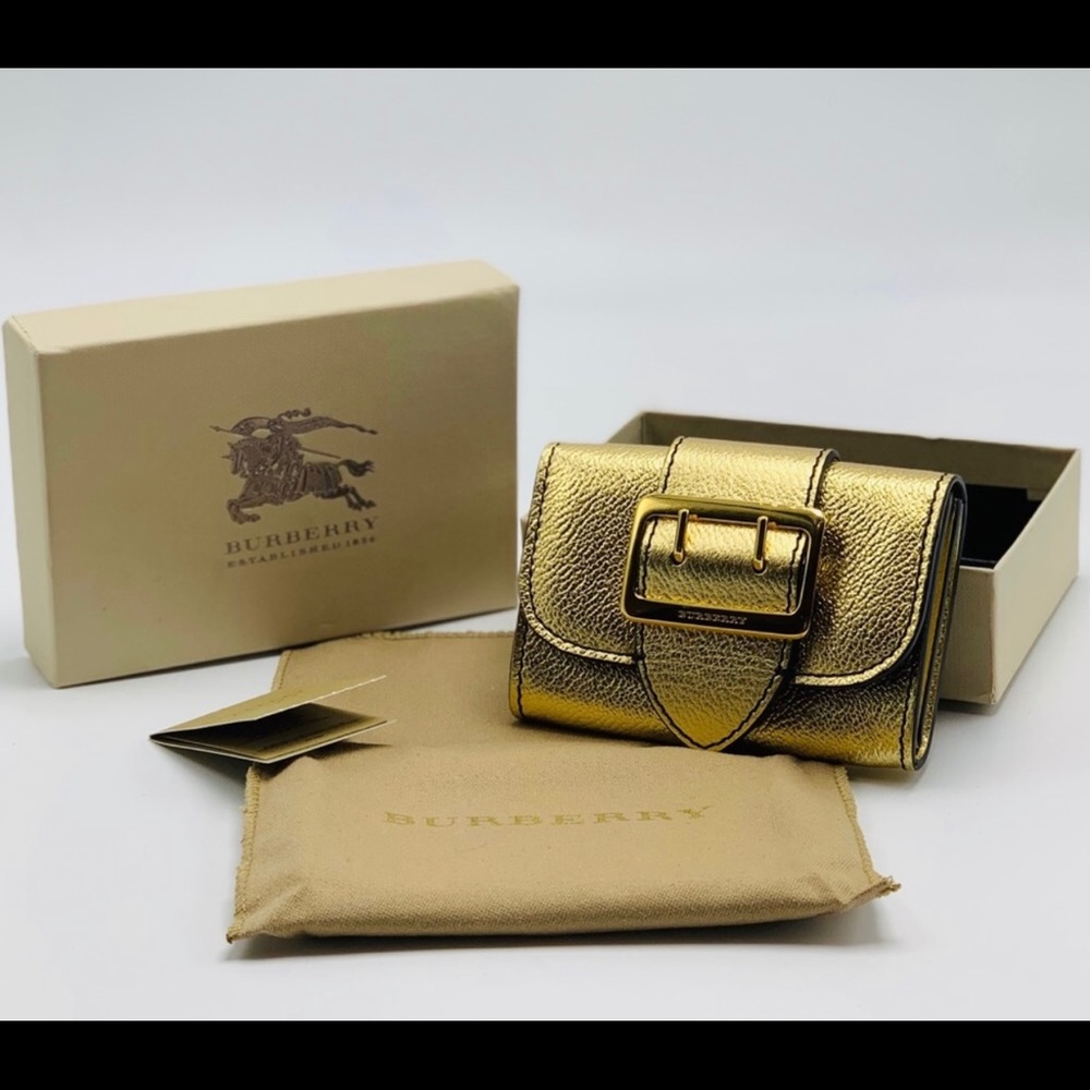 Burberry wallet